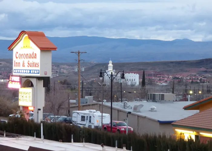 Coronada Inn & Suites